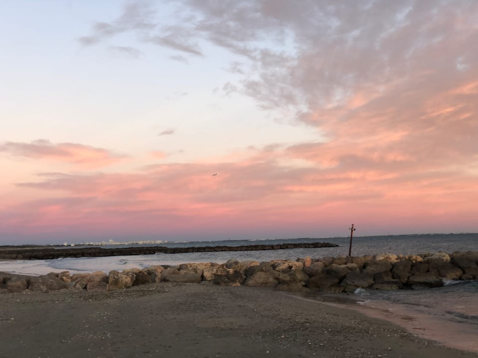 Bord de mer à Carnon, photo de La Plage des Doux